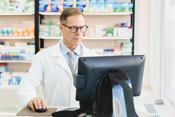 Trouver rapidement une pharmacie de garde en ligne