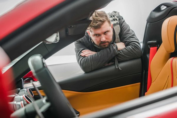 LOA pour une voiture d'occasion : quels sont les avantages possibles ?